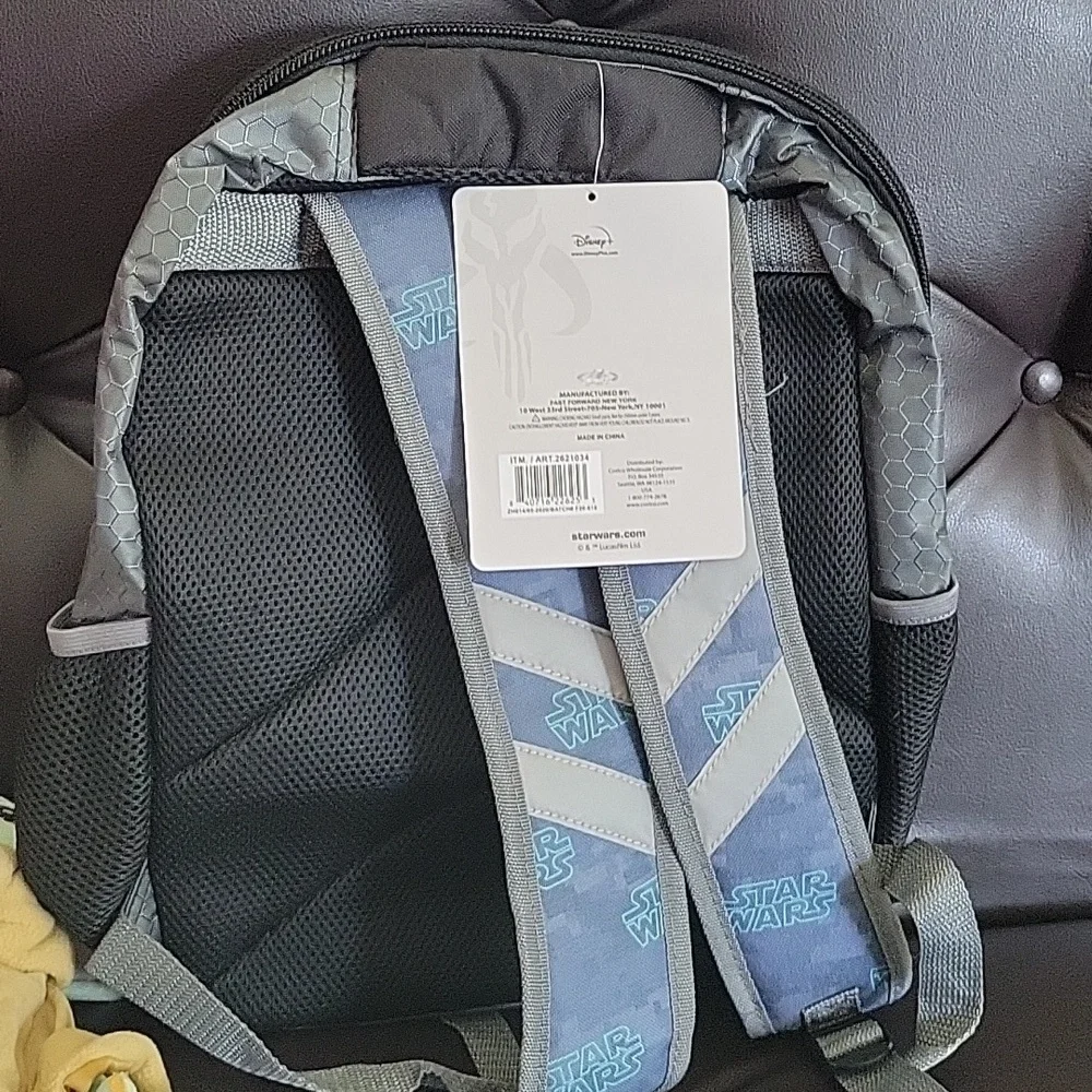 Star Wars Mandalorian The Child Backpack & Disney Grogu Plush